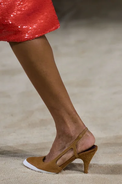 Look 33